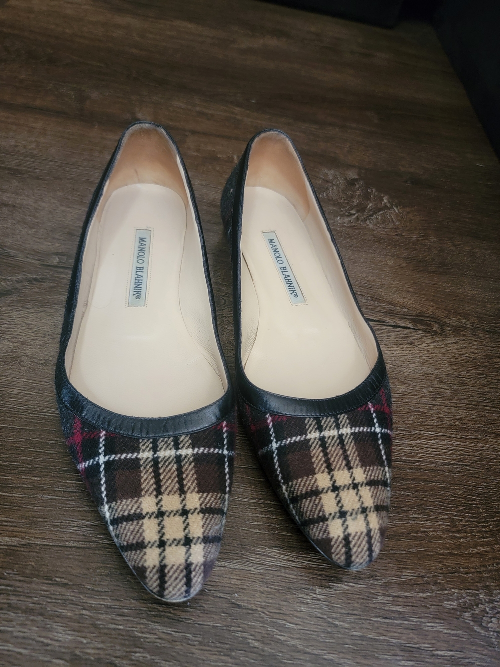 Manolo Blahnik Brown and Cream Plaid Pointed-Toe Flats